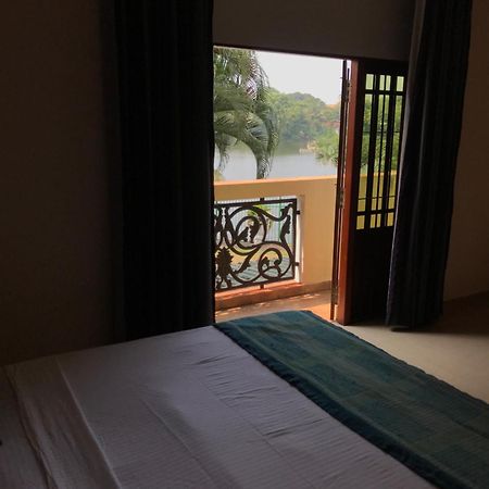 Amani Lake Resort Panadura Esterno foto